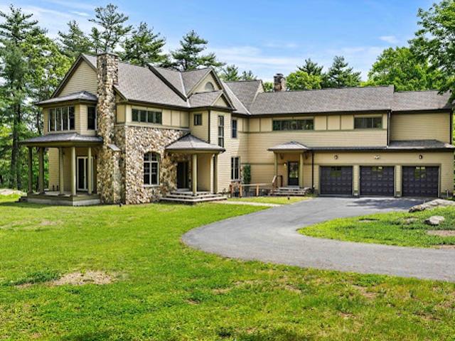 House for sale in Beverly, Massachusetts