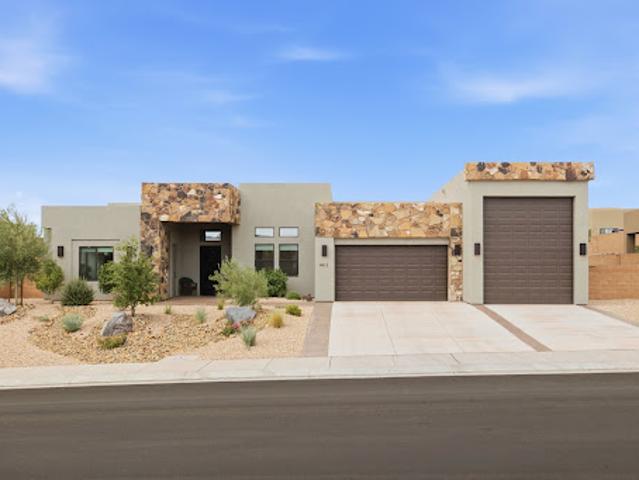 House for sale in Saint George, Utah