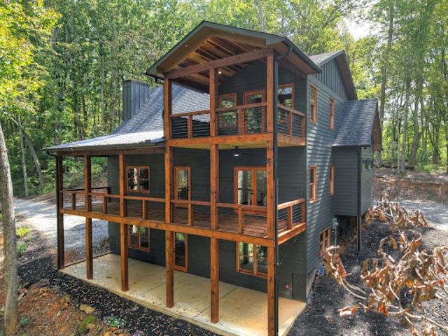 House for sale in Blue Ridge, Georgia