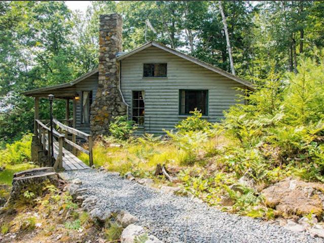 House for sale in Brooksville, Hancock County