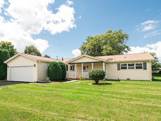 House for sale in Grayslake, Illinois