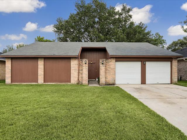 House for sale in Friendswood, Texas
