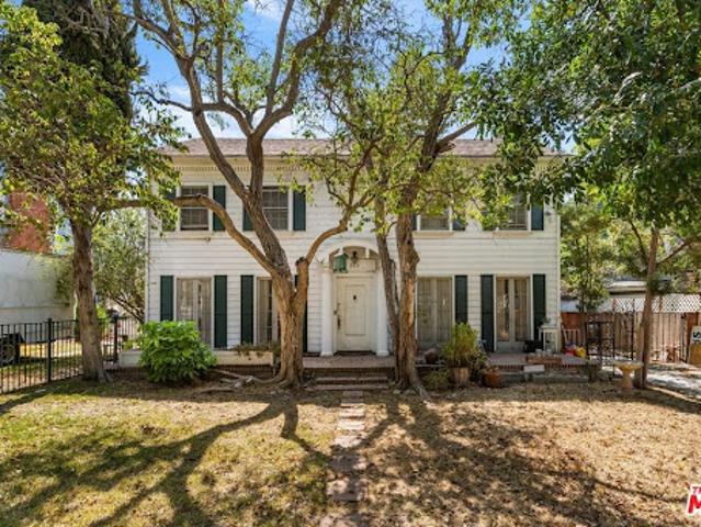 House for sale in Canoga Park, California