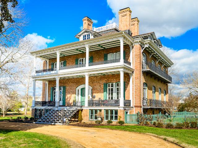 House for sale in Edenton, North Carolina