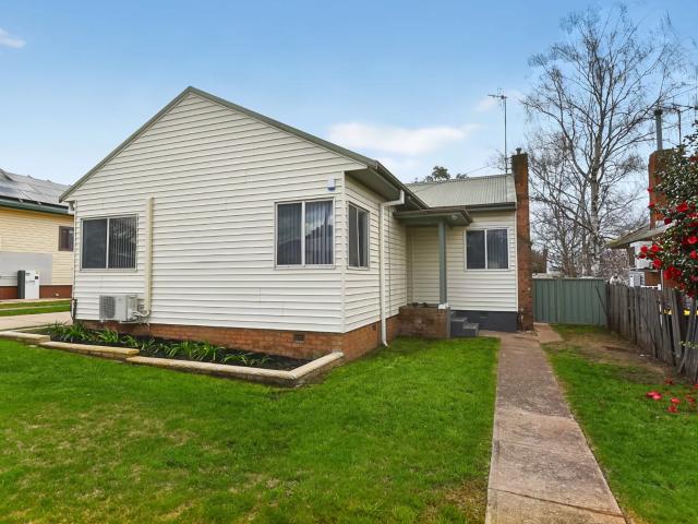 House for rent in Glenroi, Orange