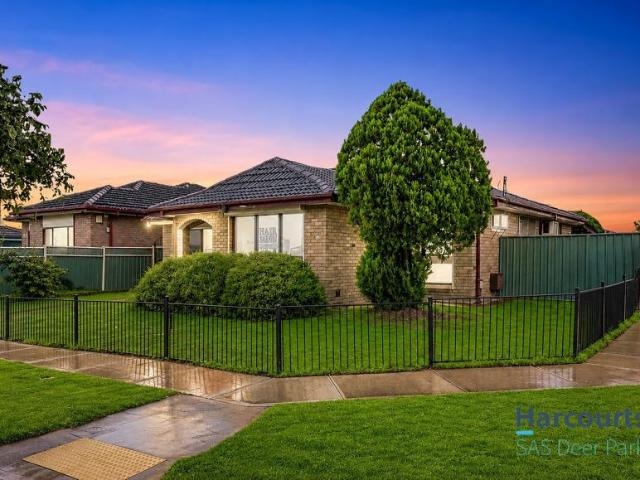 House for sale in Albanvale, Melbourne