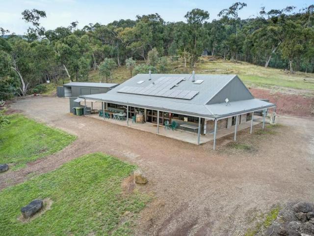 House for sale in Boorolite, Shire of Mansfield