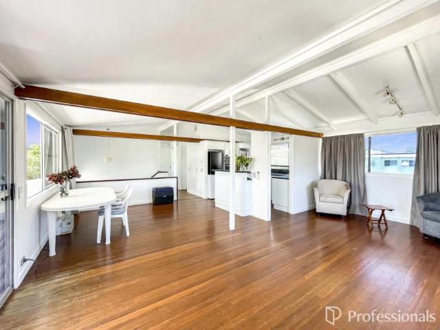 House for sale in Kings Beach, Bowen