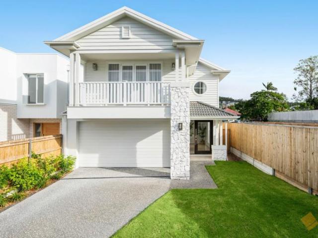 House for sale in Carina Heights, Greater Brisbane