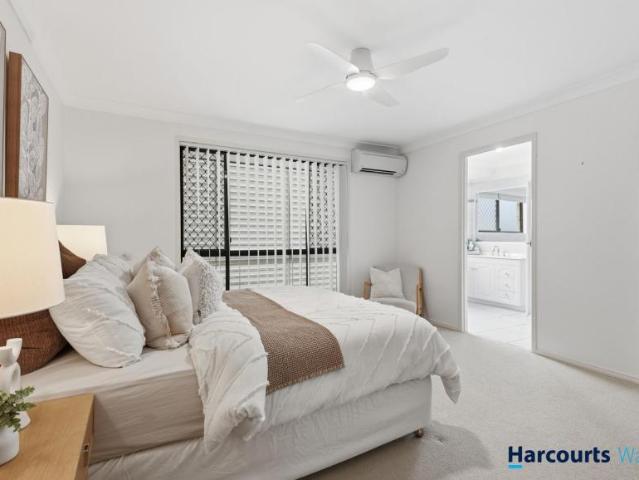 House for sale in Cashmere, Greater Brisbane