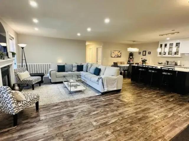 House for rent in The Cove, Chestermere