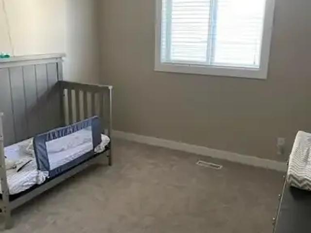 House for rent in Chestermere, Alberta