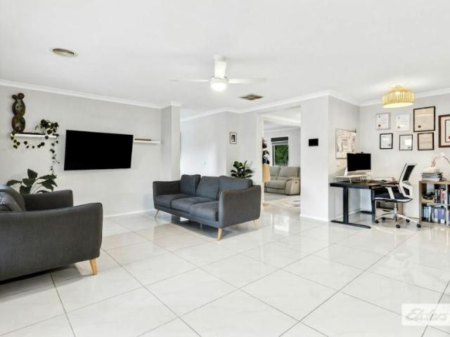 House for sale in Chiltern, Shire of Indigo