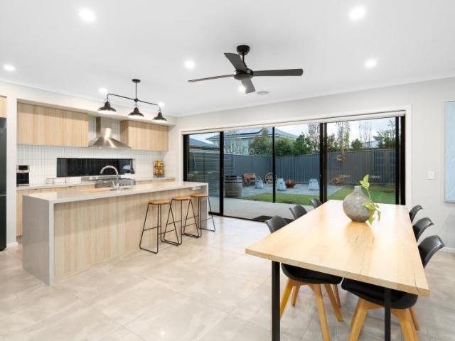 House for sale in Curlewis, City of Greater Geelong
