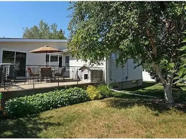 House for rent in Wedgewood, Alberta