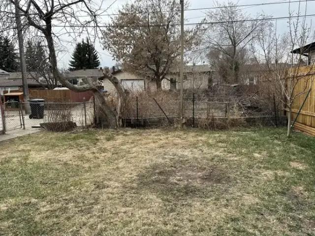 House for rent in Mill Creek South, Edmonton