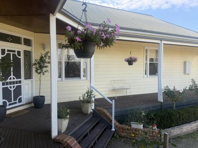 House for sale in Gisborne South, Victoria