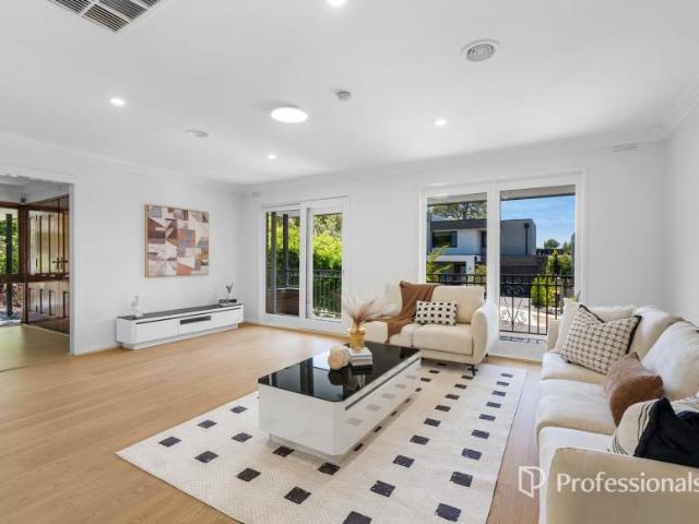 House for sale in Glen Waverley, Melbourne