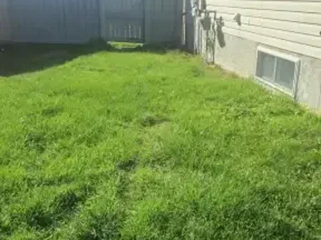House for rent in Crystal Lake Estates, Grande Prairie