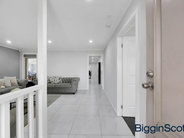 House for sale in Bengrove, Melbourne