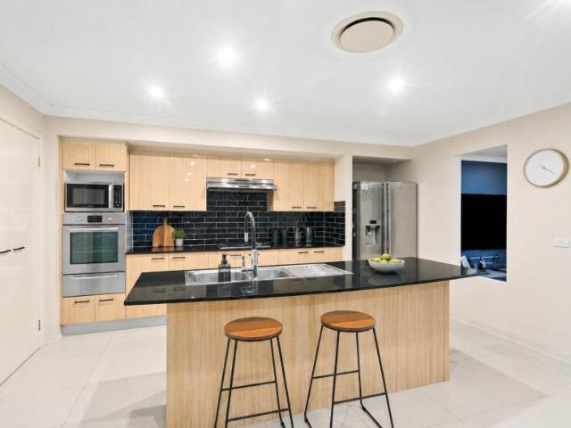 House for sale in Horsley, Wollongong City Council