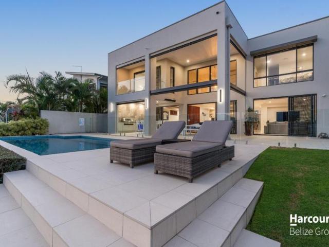 House for sale in Jacobs Well, Gold Coast City