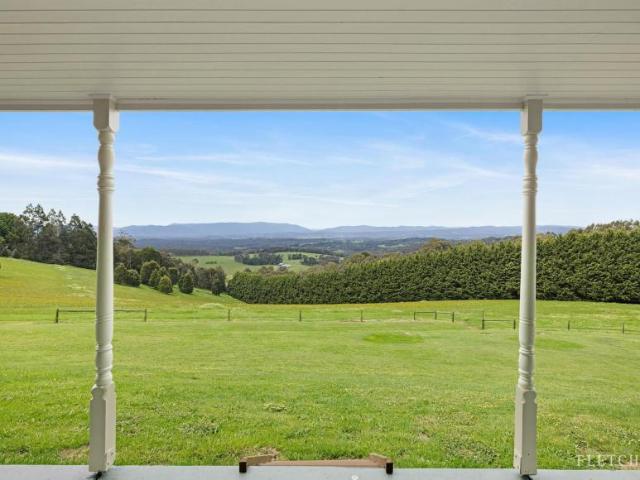 House for sale in Kallista, Melbourne