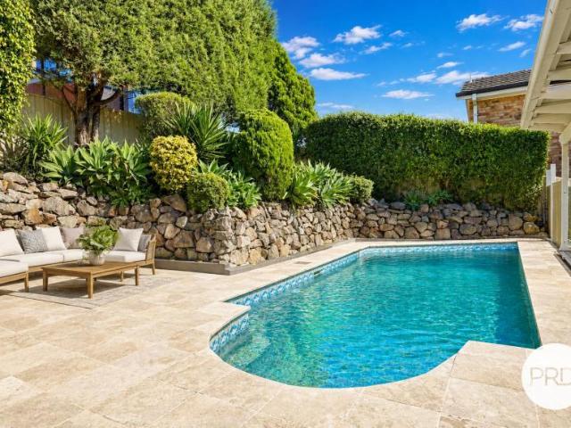 House for sale in Kanahooka, Wollongong City Council