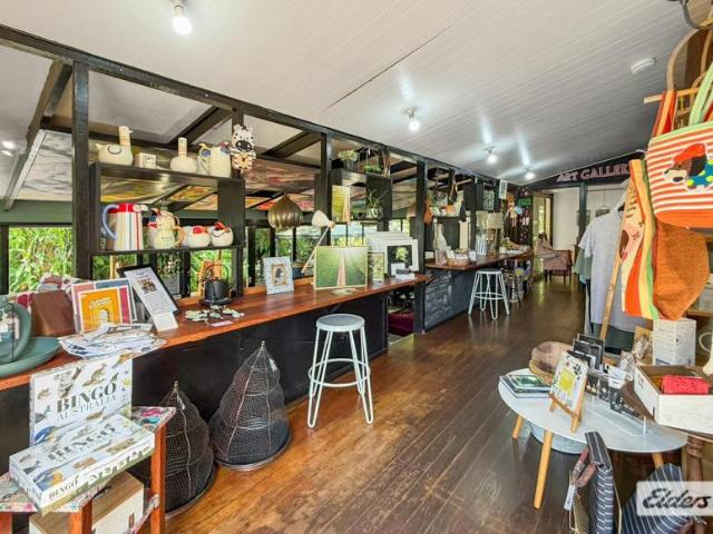 House for sale in Lake Eacham, Tablelands Regional