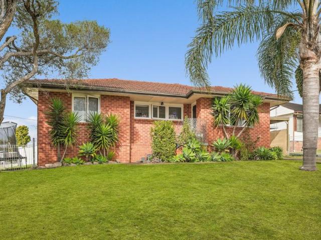House for sale in Lake Illawarra, Shellharbour City Council