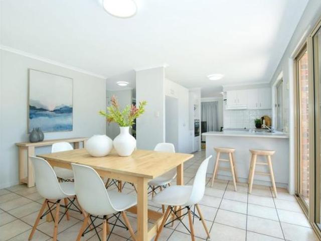 House for sale in Middle Ridge, Toowoomba