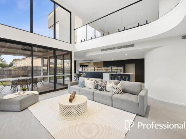 House for sale in Mount Waverley, Melbourne