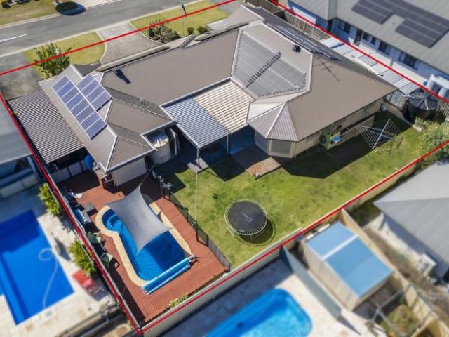 House for sale in Creekside, Greater Brisbane