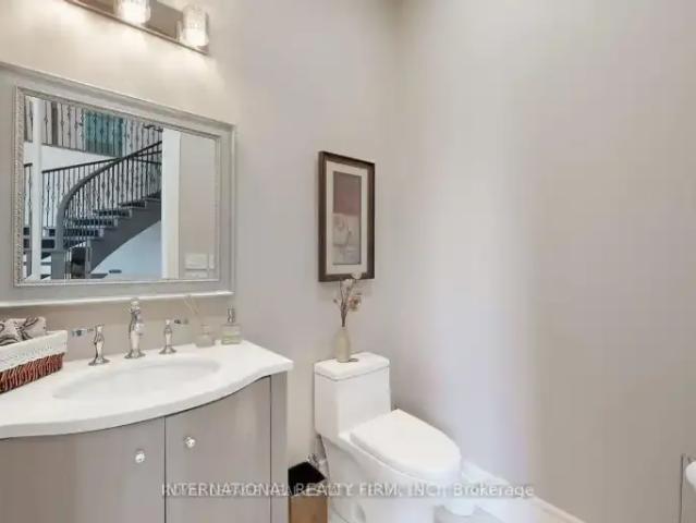 House for rent in Oakville, Ontario