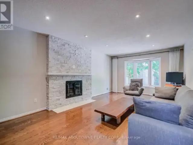 House for rent in Oakville, Ontario