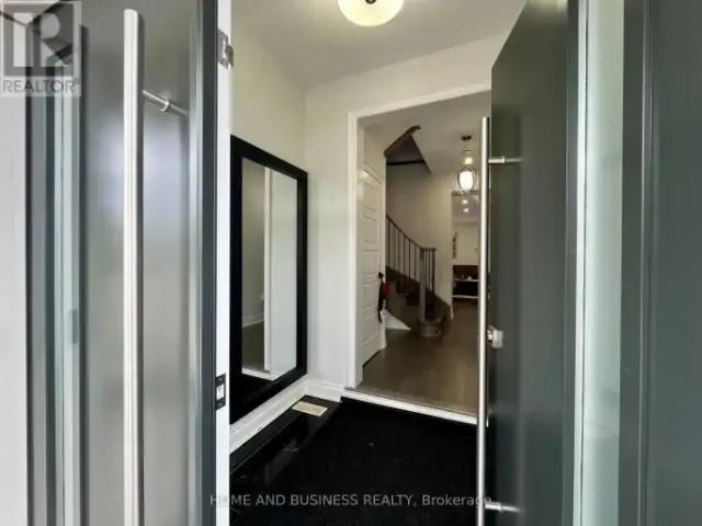 House for rent in Oakville, Ontario