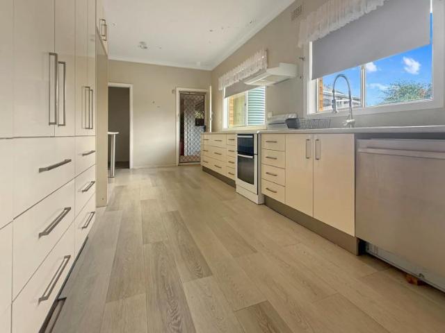 House for sale in Parkes, Parkes Shire Council