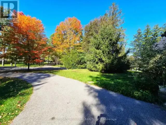House for rent in Wilcox Lake, Richmond Hill