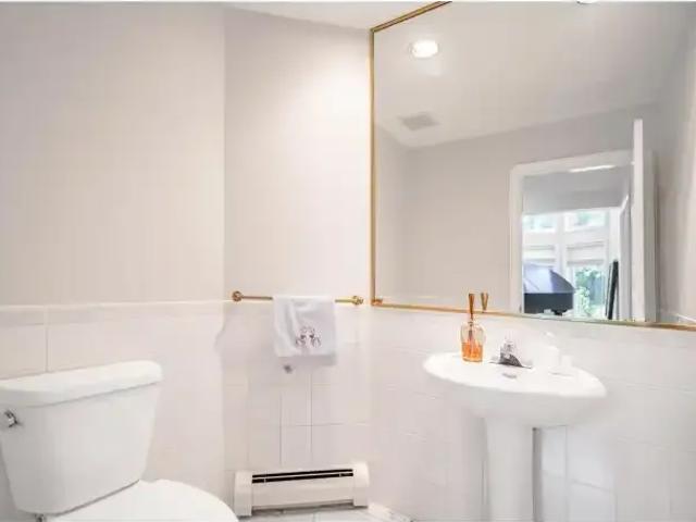 House for rent in South Surrey, Surrey