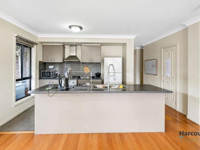 House for sale in Rose Grange, Melbourne