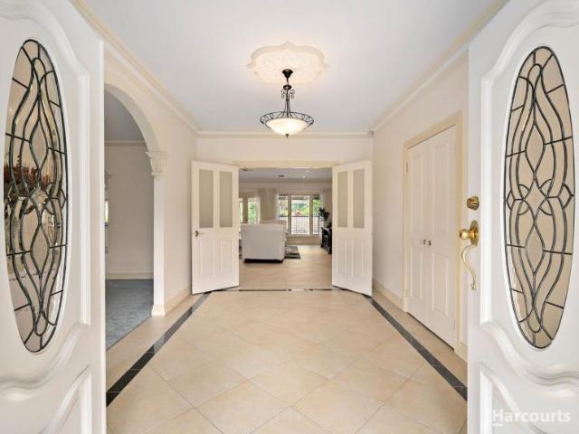 House for sale in Warrandyte, Melbourne