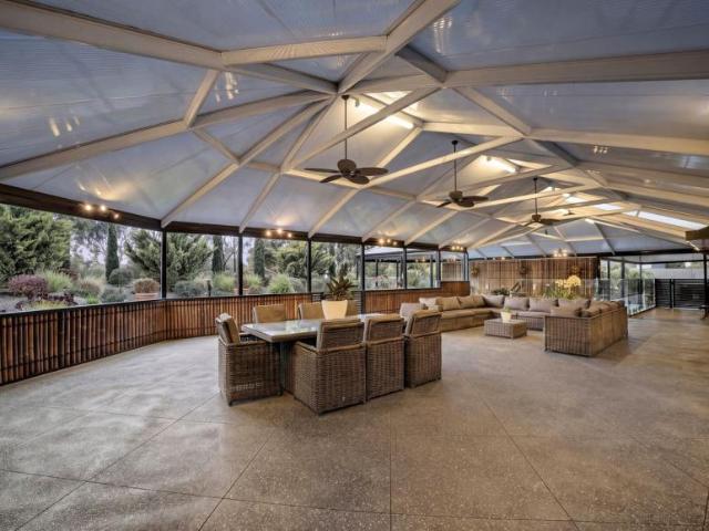 House for sale in Riverbend, Melbourne
