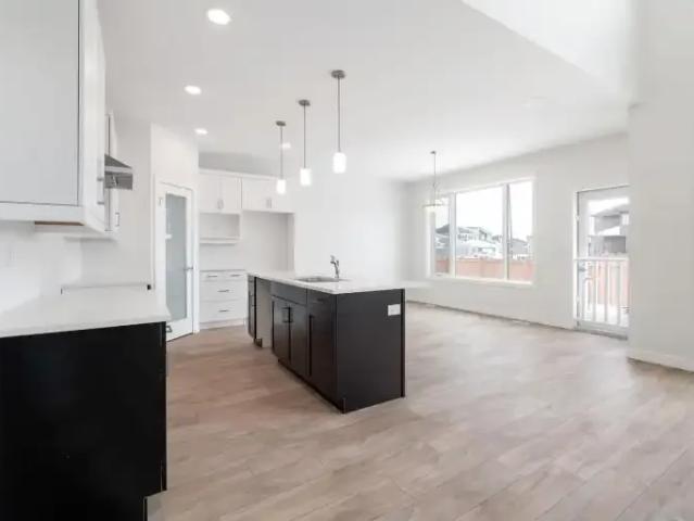 House for rent in East St. Paul, Manitoba
