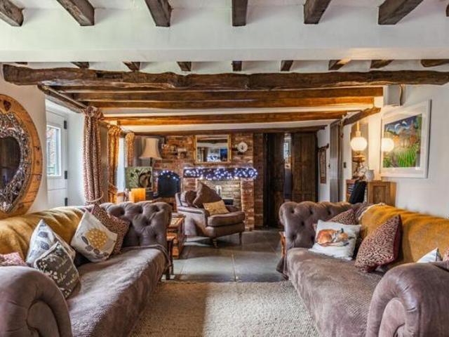 House for sale in Stody, Comers