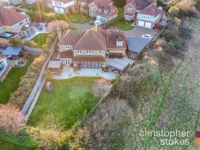 House for sale in Goffs Oak, Broxbourne