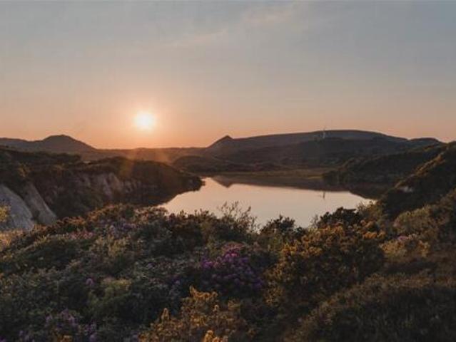 House for sale in Hallaze, Scredda