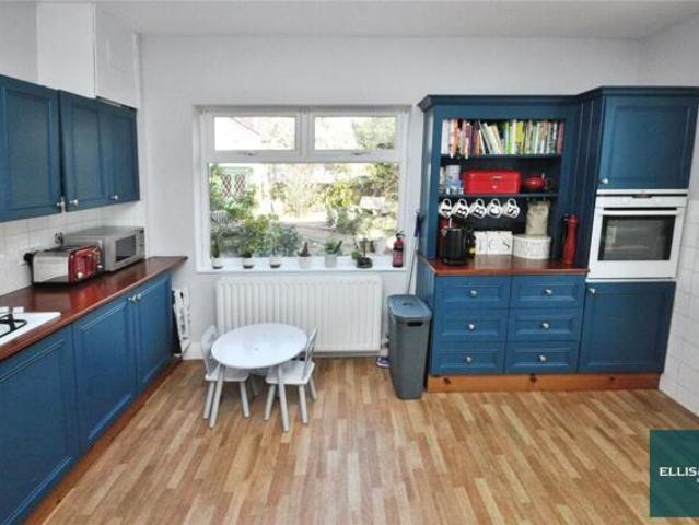 House for sale in Finchley, Church End