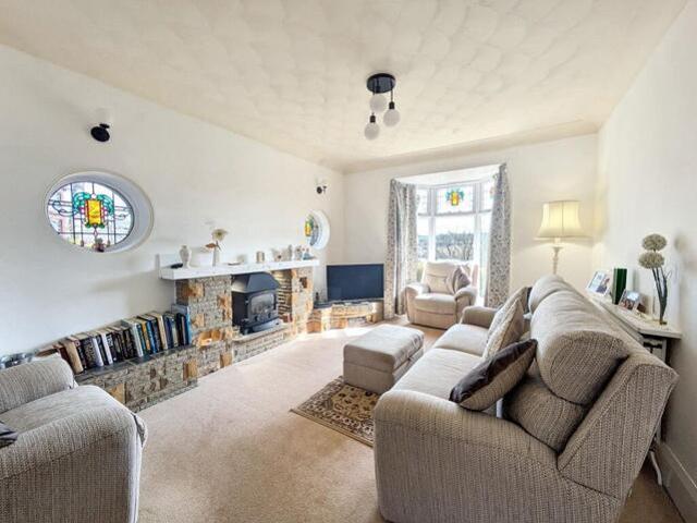 House for sale in Hill Top, Slaithwaite