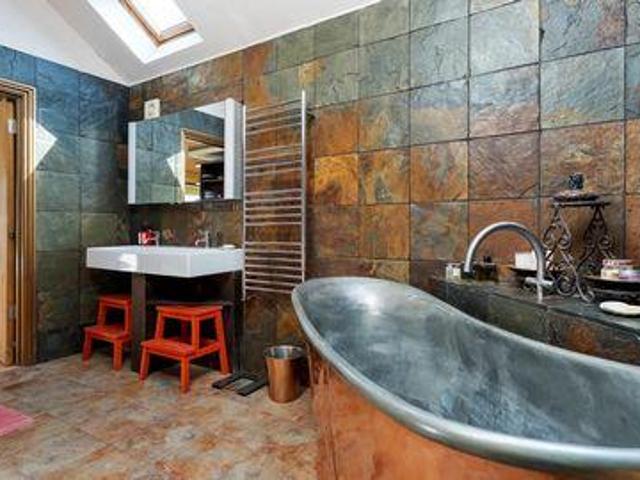 House for sale in Shepherd's Bush, Greater London