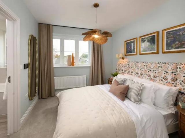 House for sale in Bray Wick, Maidenhead